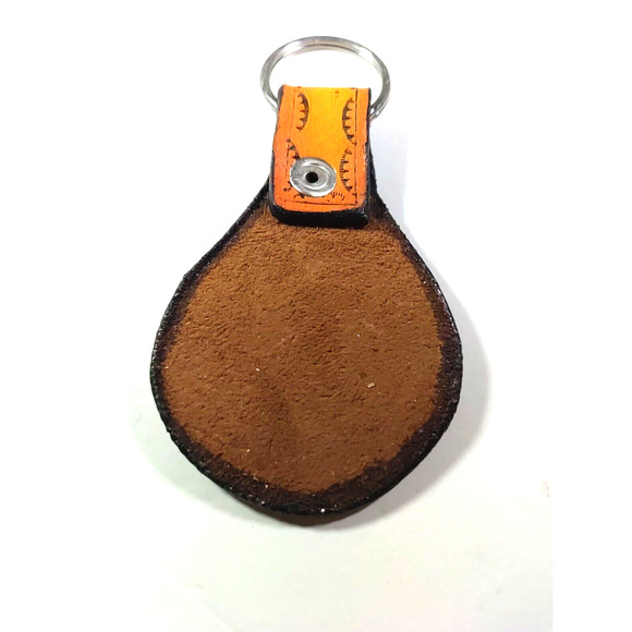 Leather Initial Q Keychain Western - Picture 3 of 3